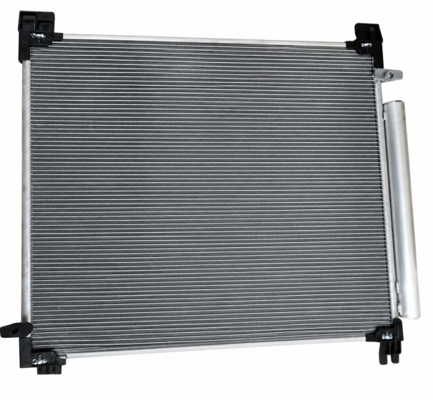 Condensador A/C Toyota Hilux Revo Bencinero (2016 en adelante)